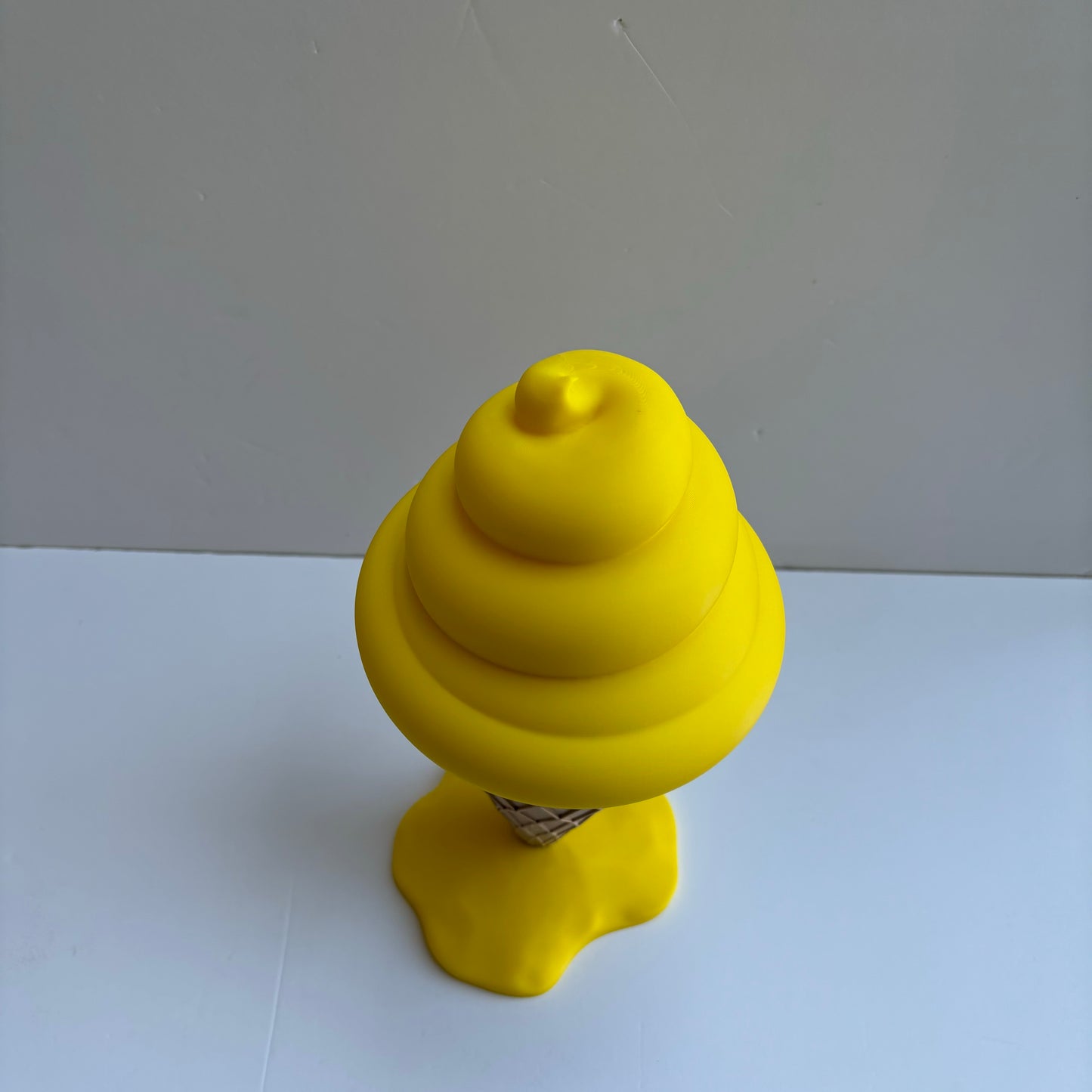 Yellow Icecream Decor