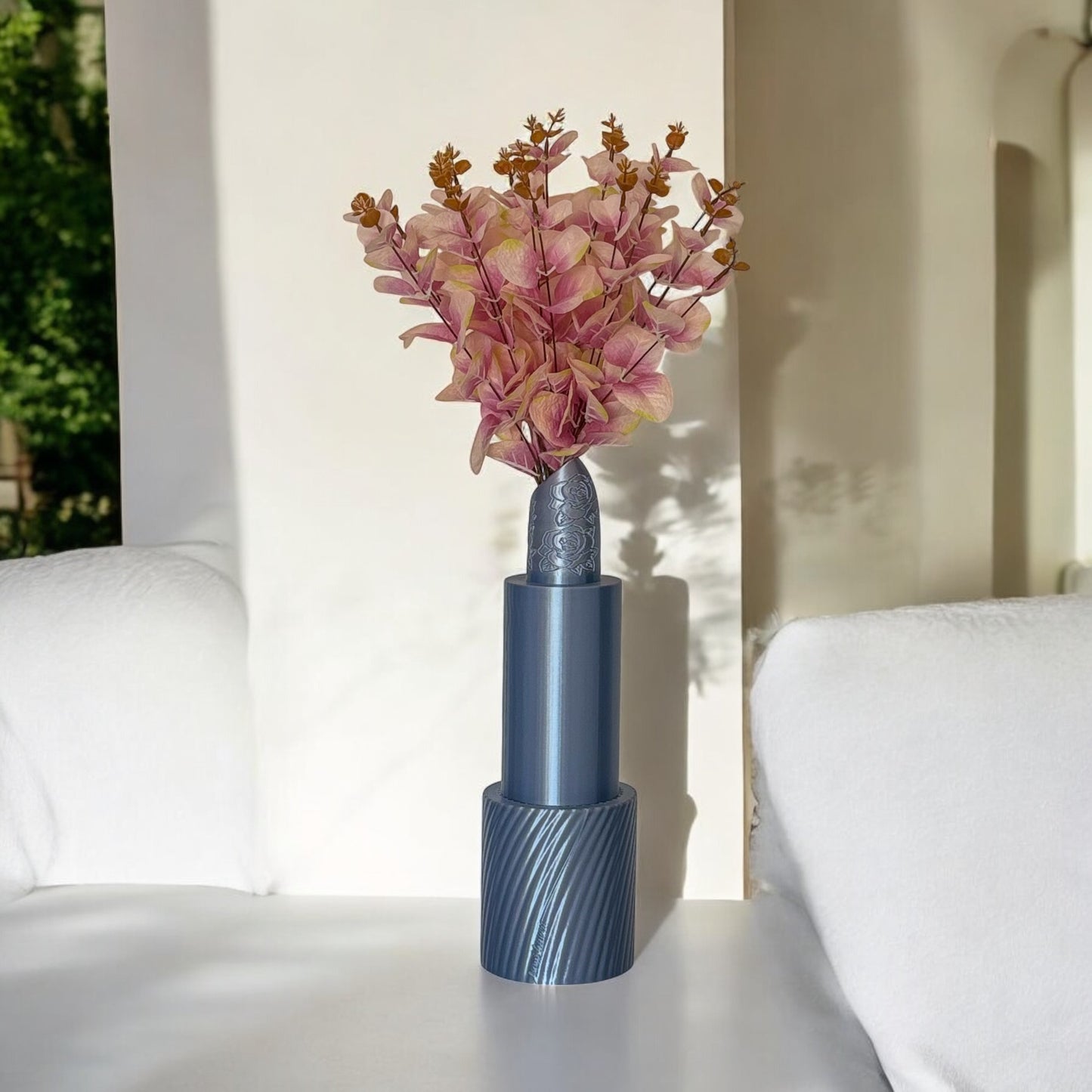 Silver Lipstick Decor