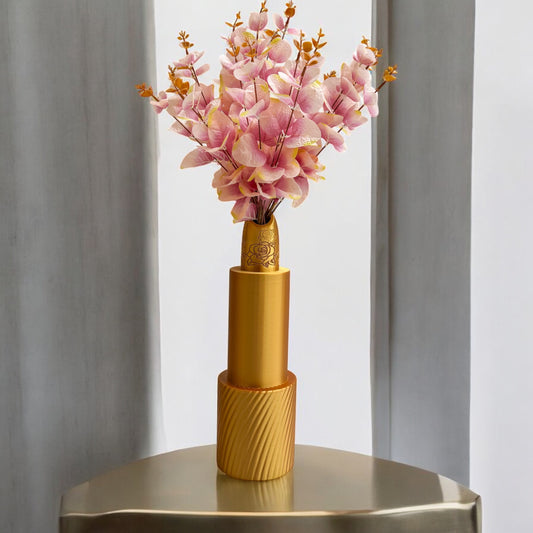 Gold Lipstick Decor